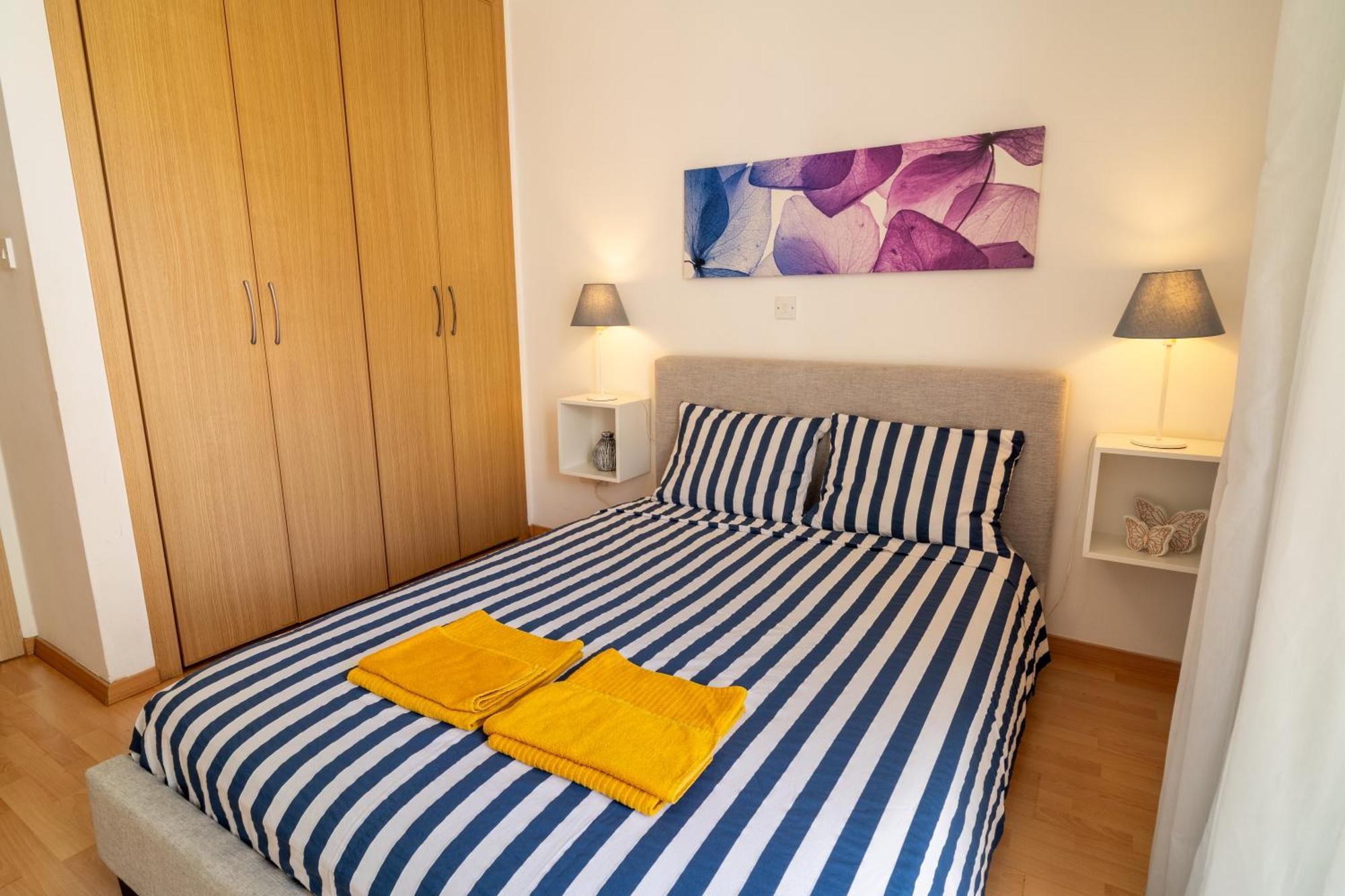 Blue Dawn Center Flat Apartment Larnaca Exterior photo
